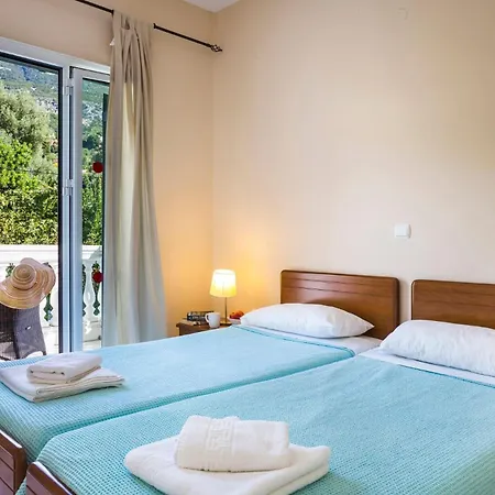 Villa Lourdas By