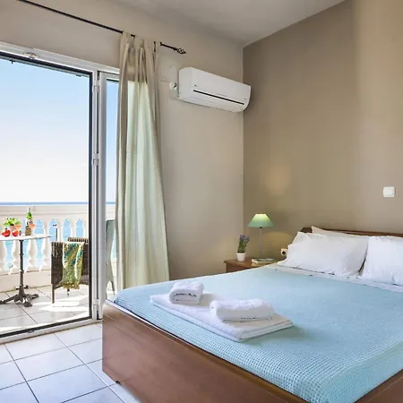 Βίλα Lourdas By *