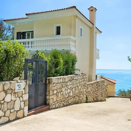 Lourdas By Villa Trapeza (Kefalonia)