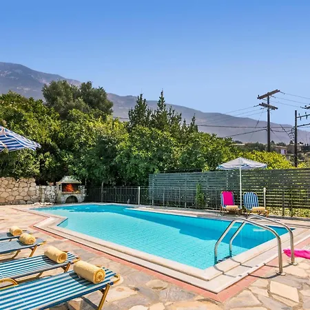 Lourdas By Trapeza (Kefalonia)